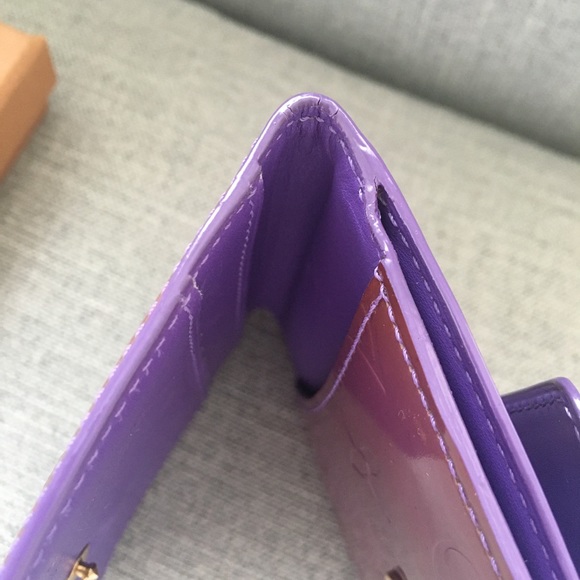 Authentic Louis Vuitton Vernis Elise wallet - Picture 6 of 8